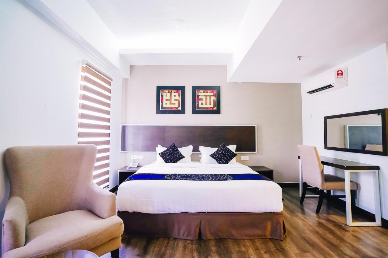 Greystone Midaris Hotel Kuala Lumpur Exterior photo